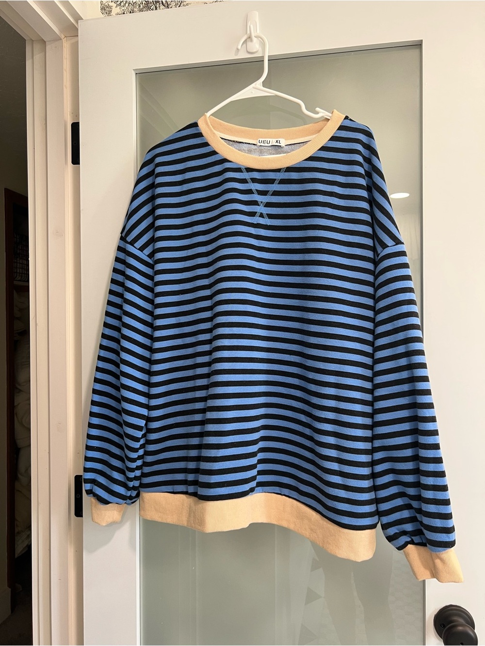 Striped Amazon Oversized Sweatshirt